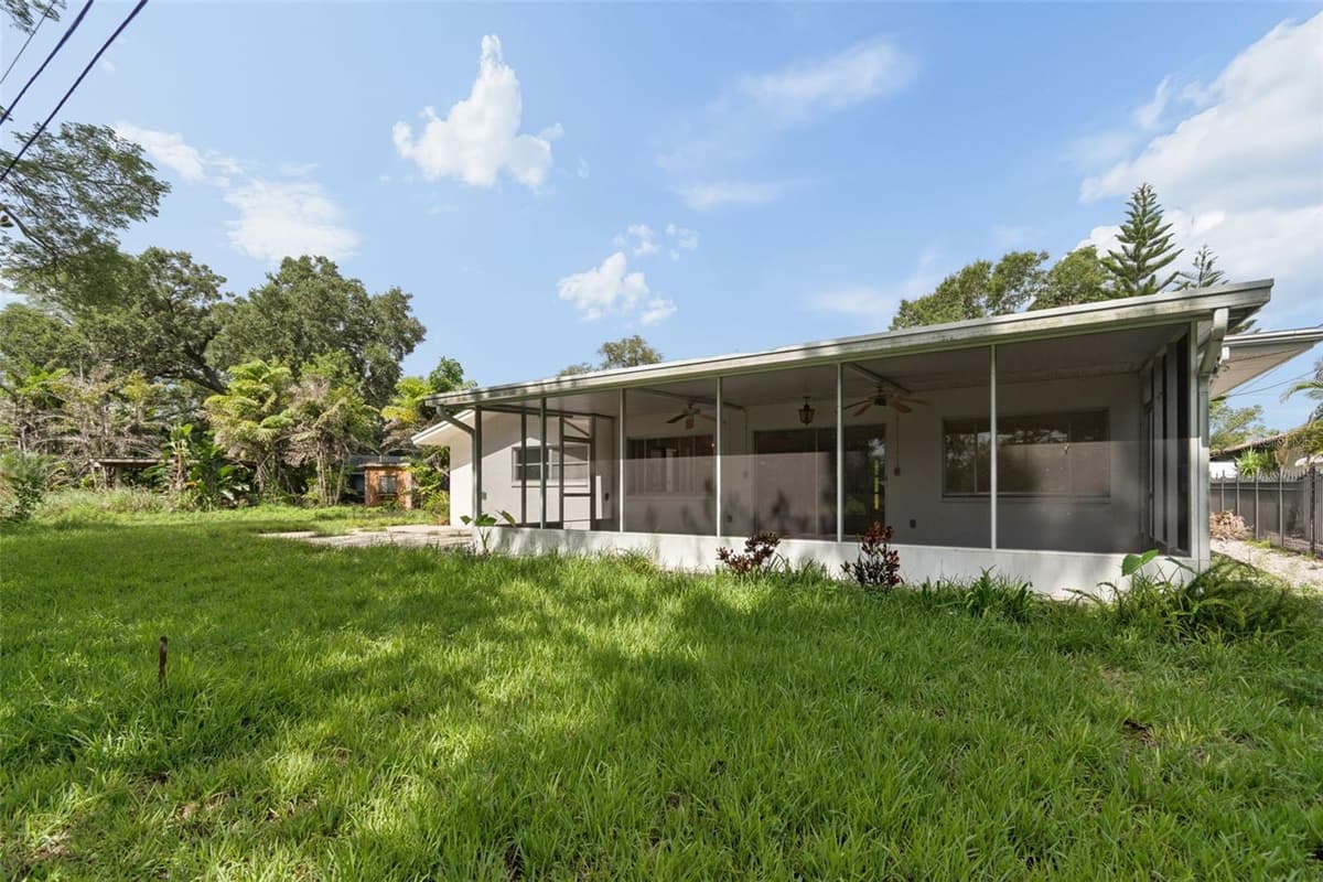 11435 OVAL DRIVE — photo 41 of 50