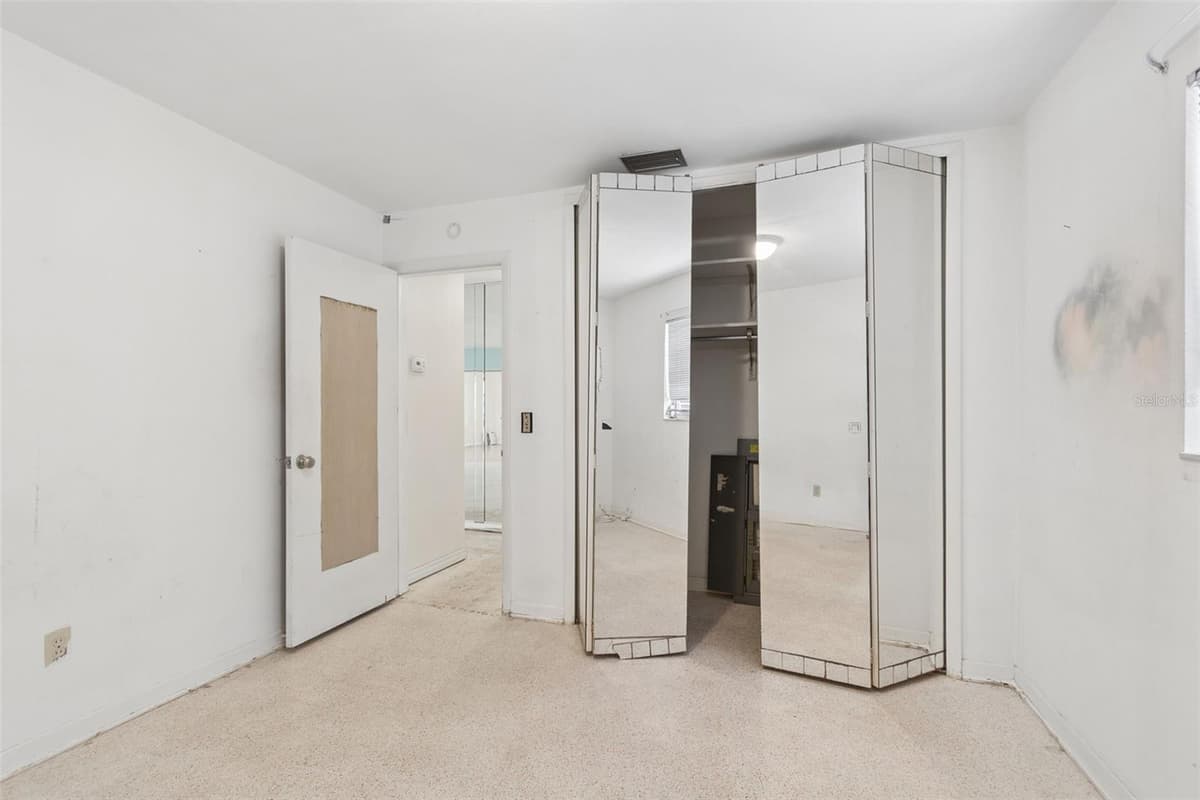 11435 OVAL DRIVE — photo 31 of 50