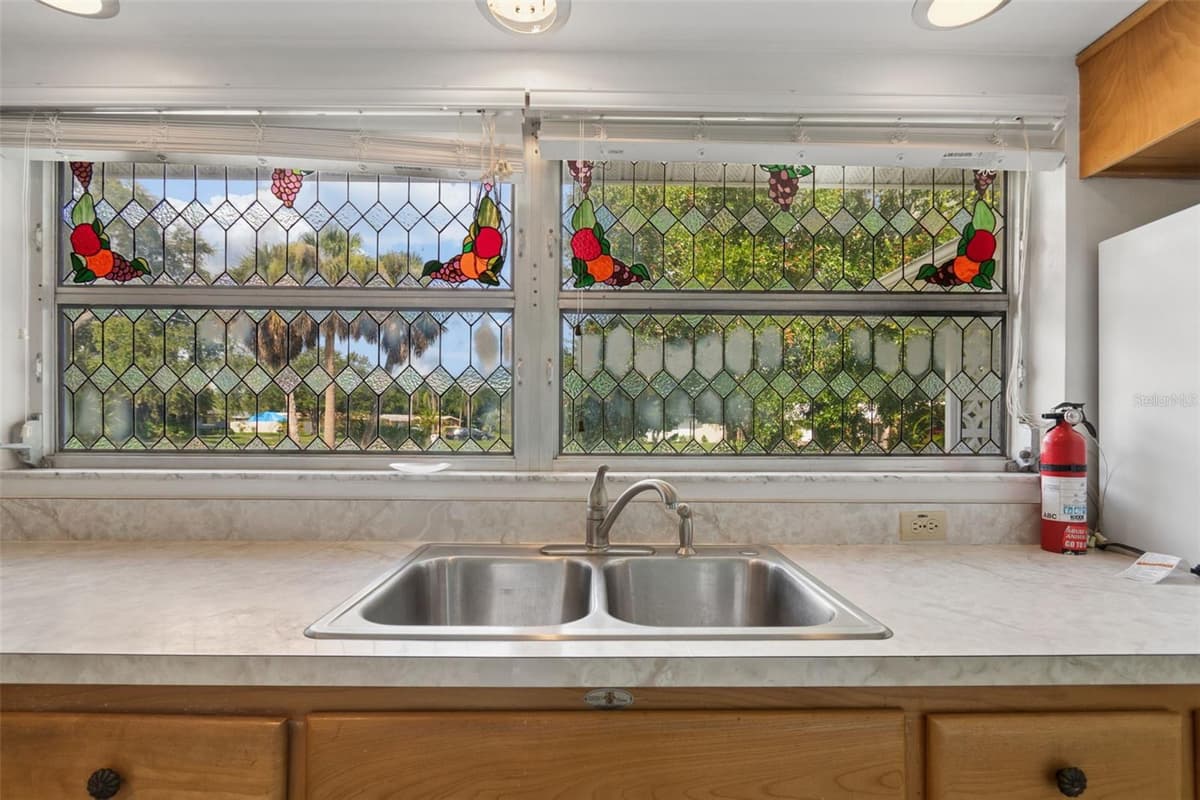 11435 OVAL DRIVE — photo 14 of 50