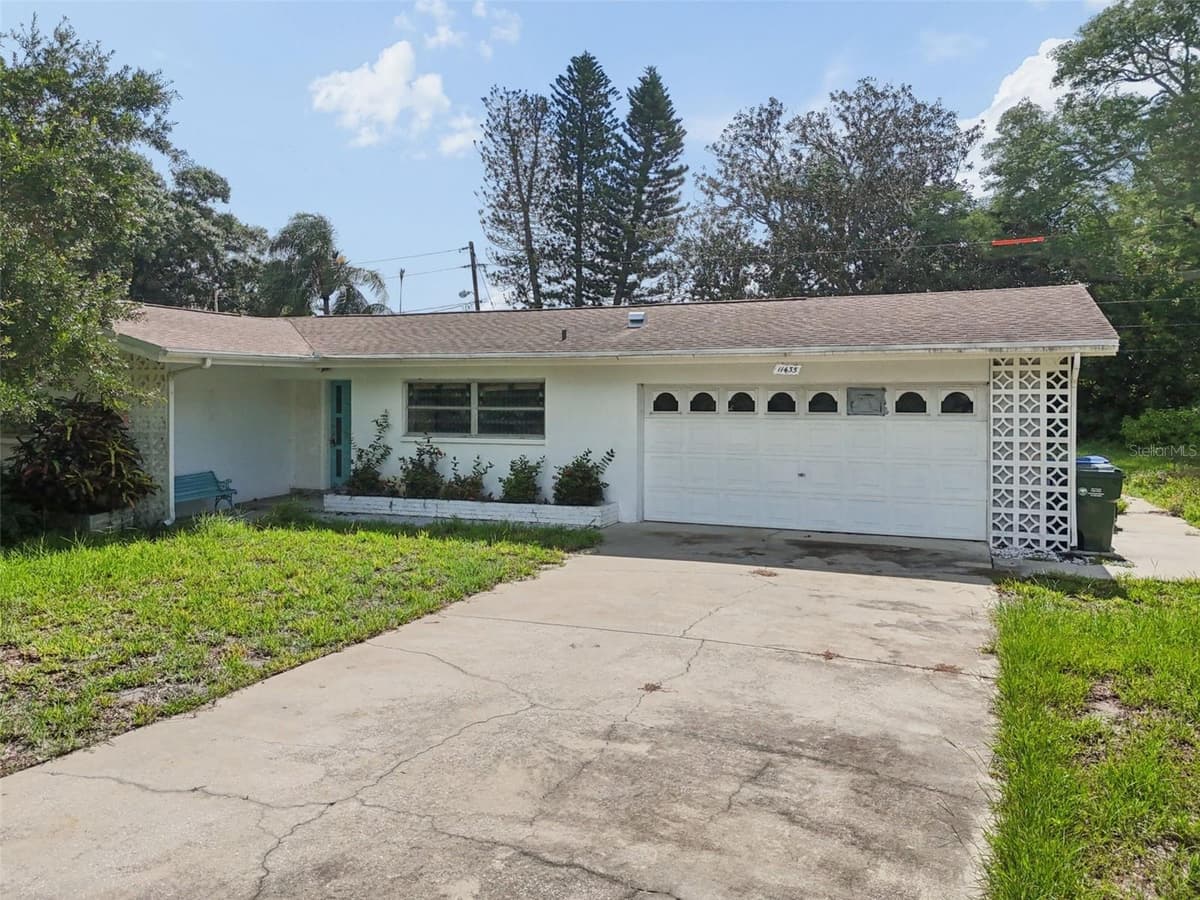 11435 OVAL DRIVE — photo 44 of 50