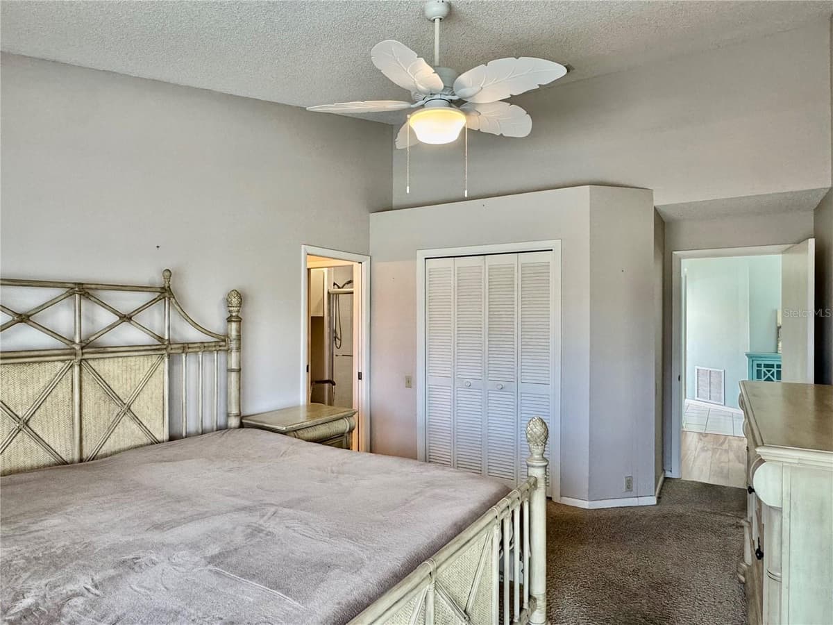 4720 PERIDIA BOULEVARD — photo 10 of 18