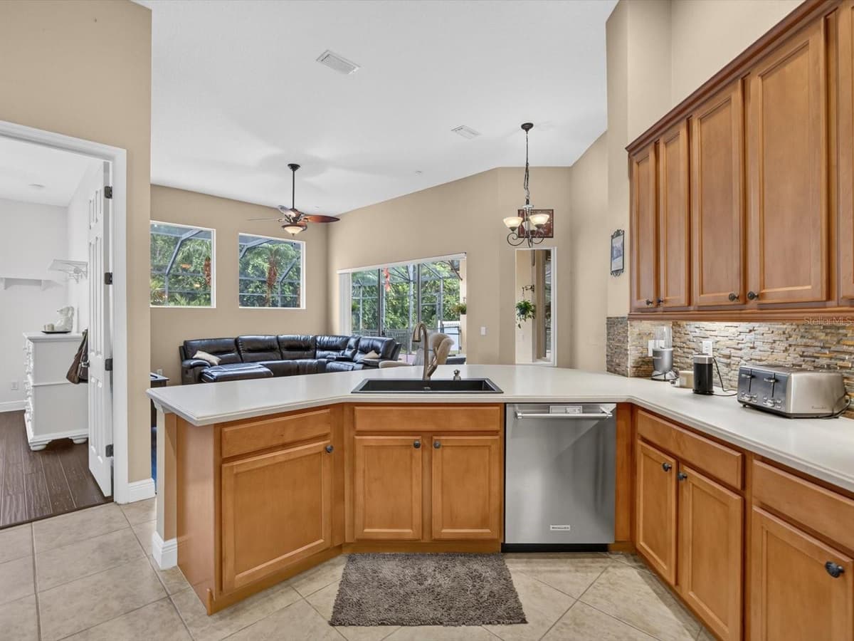 3692 HEIRLOOM ROSE PLACE — photo 11 of 37
