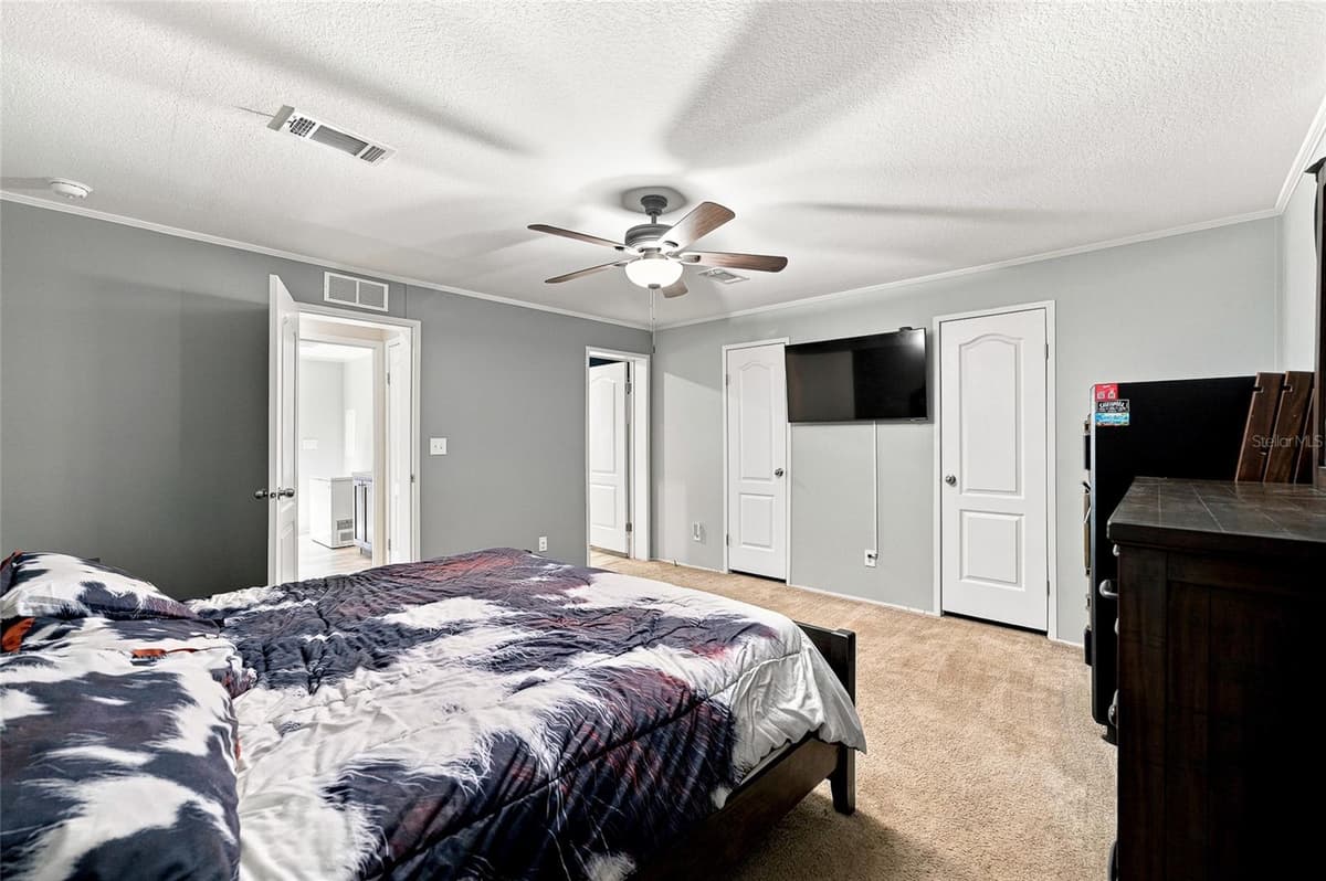 6839 LUMBERTON ROAD — photo 33 of 60