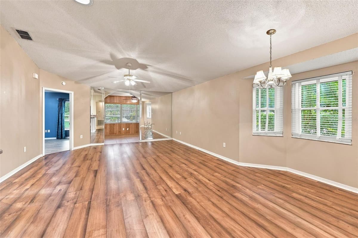 2401 NANTUCKET GLEN PLACE — photo 15 of 90