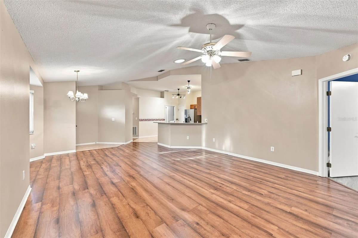 2401 NANTUCKET GLEN PLACE — photo 14 of 90