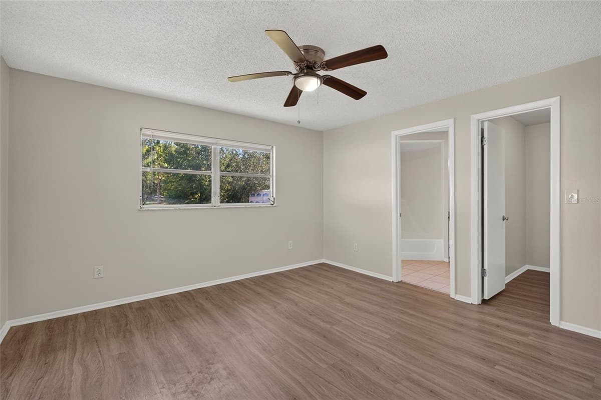 7502 POND CIRCLE — photo 18 of 73