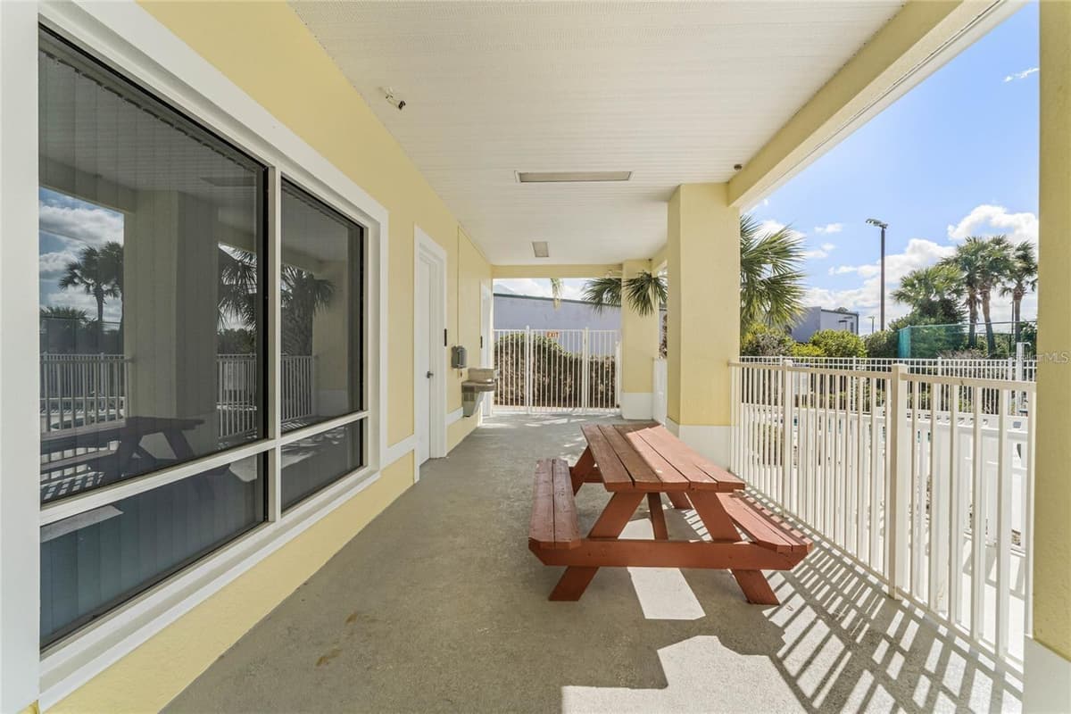 3157 SUN LAKE COURT — photo 35 of 37