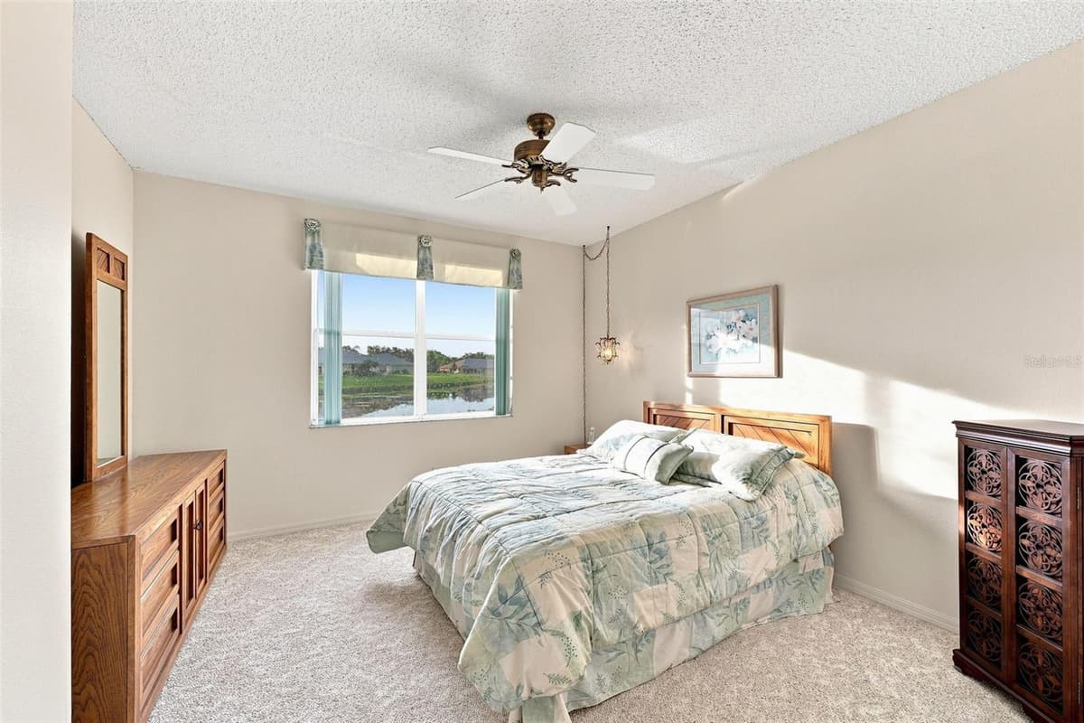 2339 NANTUCKET DRIVE — photo 23 of 91