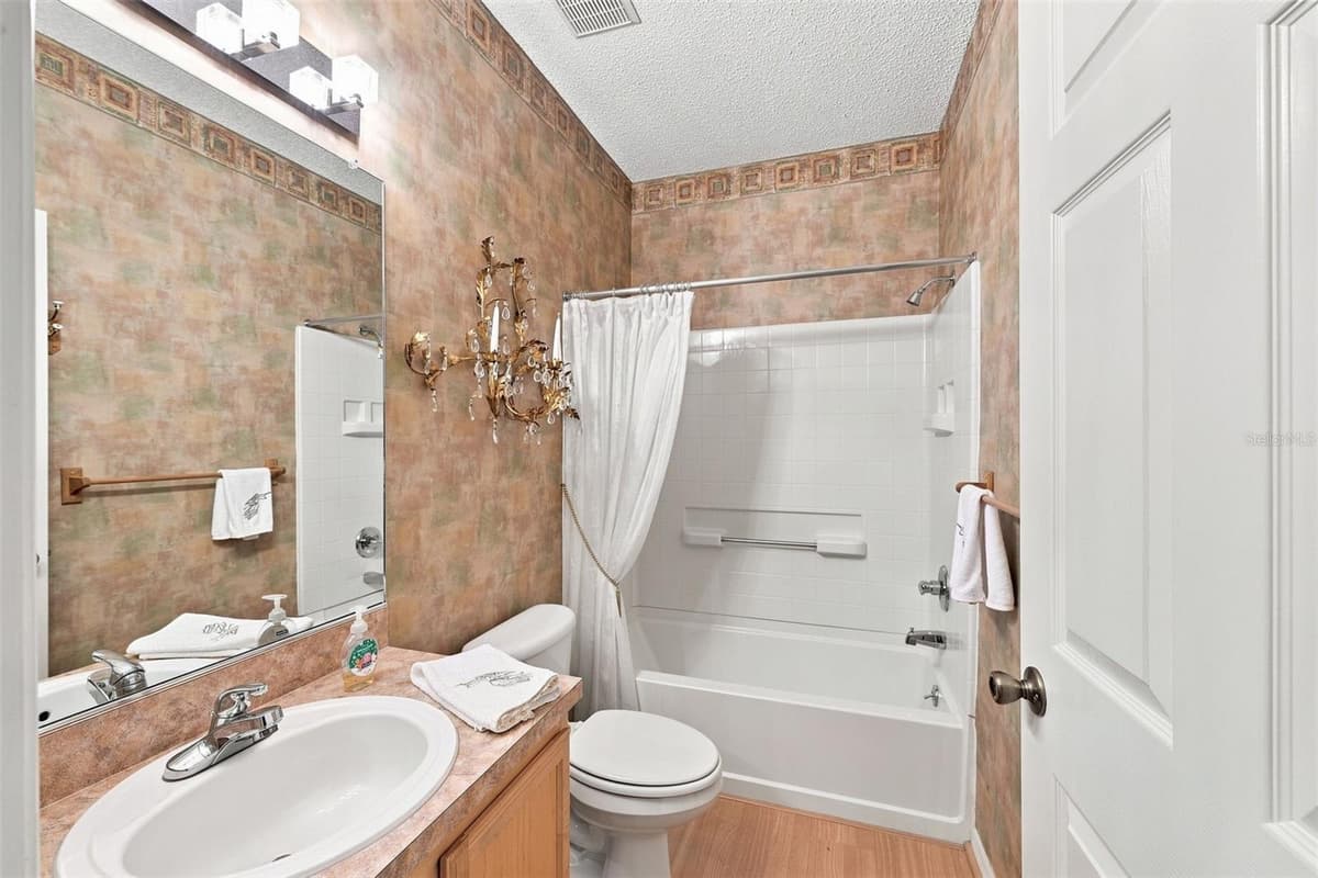 2339 NANTUCKET DRIVE — photo 31 of 91