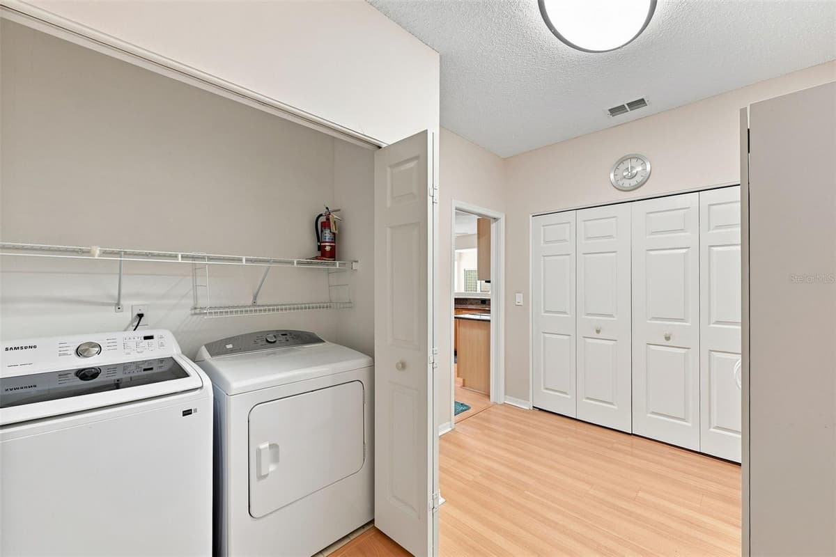 2339 NANTUCKET DRIVE — photo 32 of 91