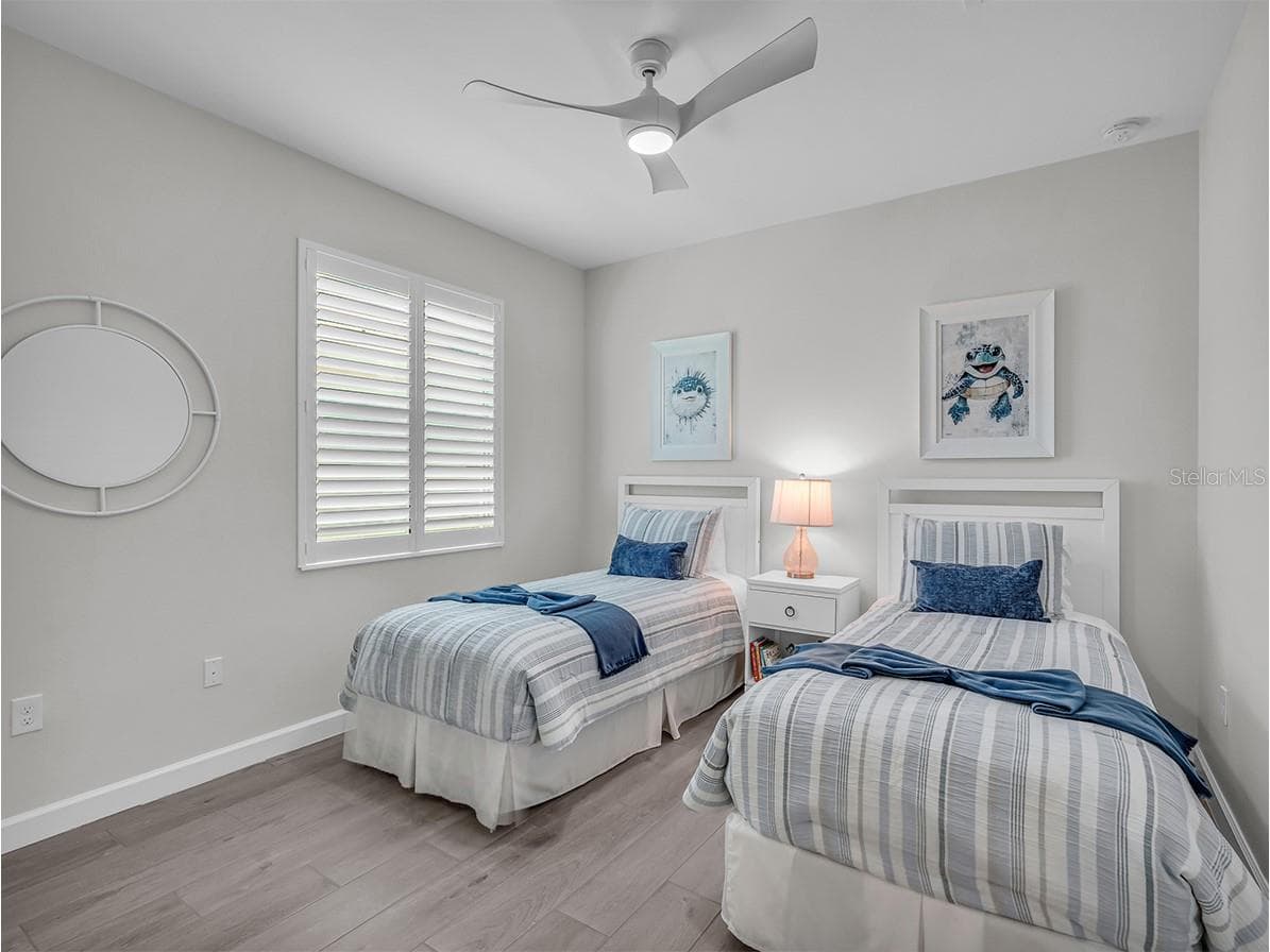 44281 HENDERSON WAY — photo 12 of 22