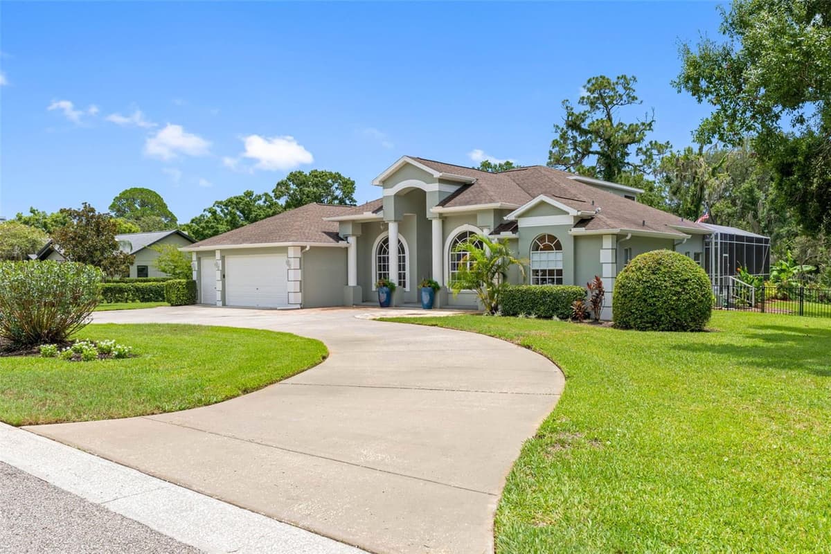 1079 RIVERSIDE RIDGE ROAD — photo 1 of 26