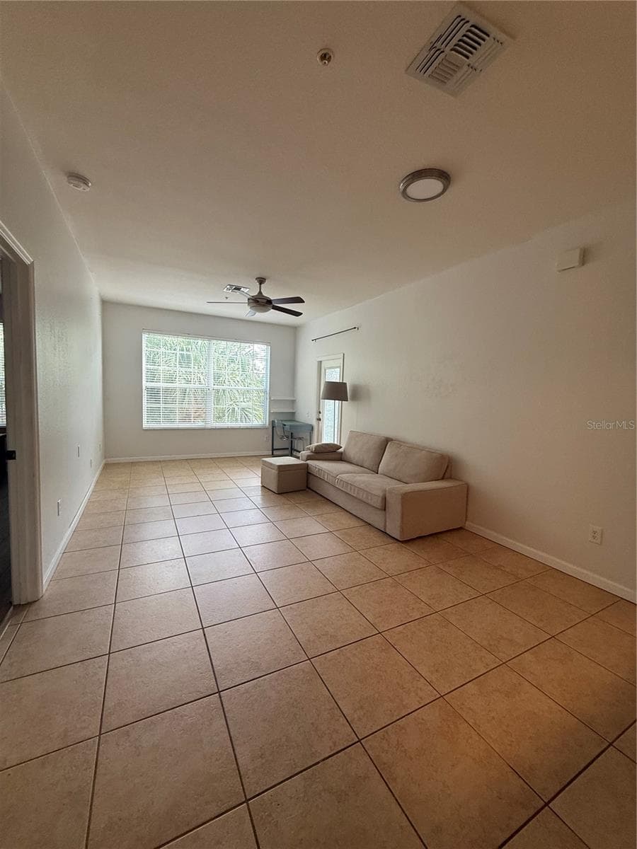 6214 STEVENSON DRIVE — photo 15 of 38