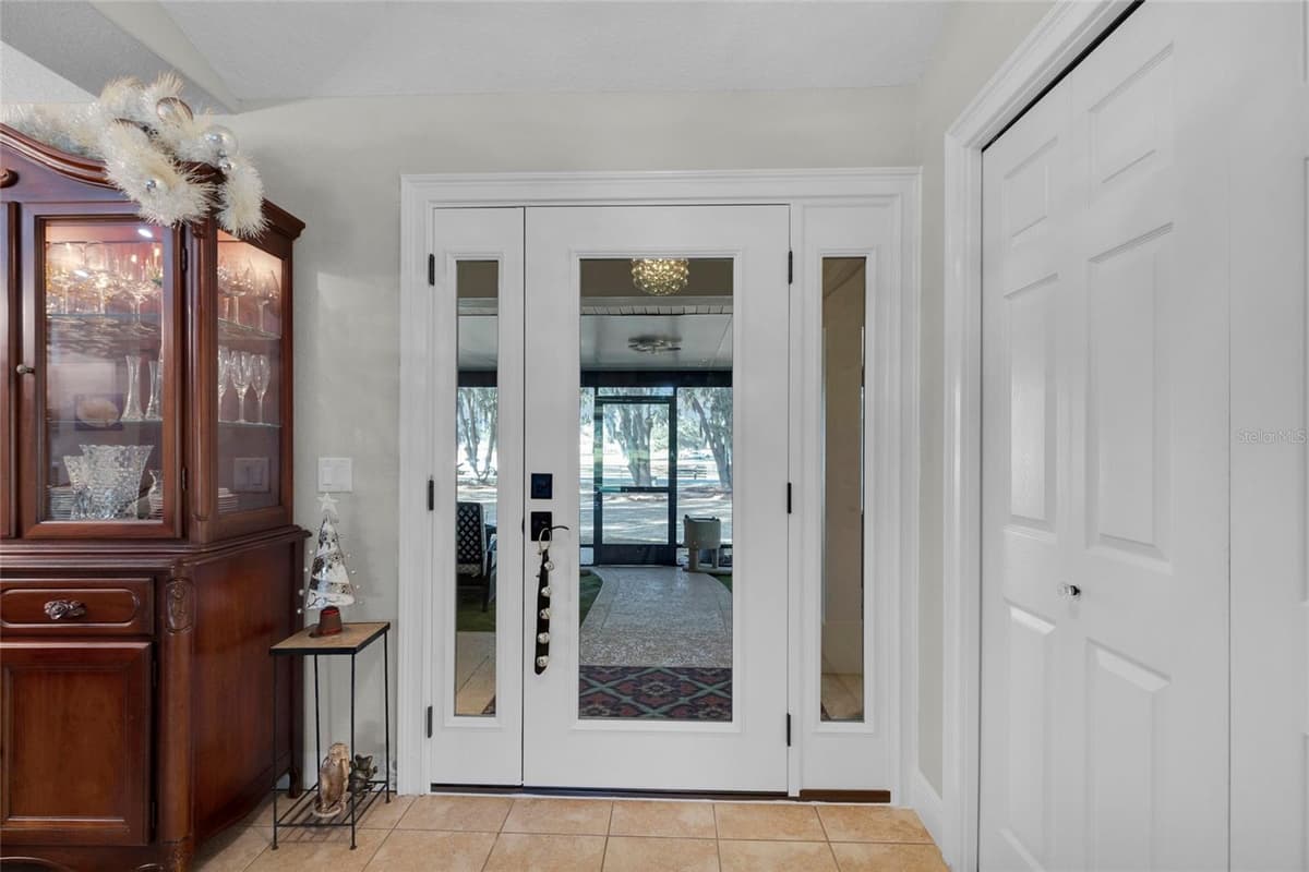 400 CARMAN DRIVE — photo 33 of 43