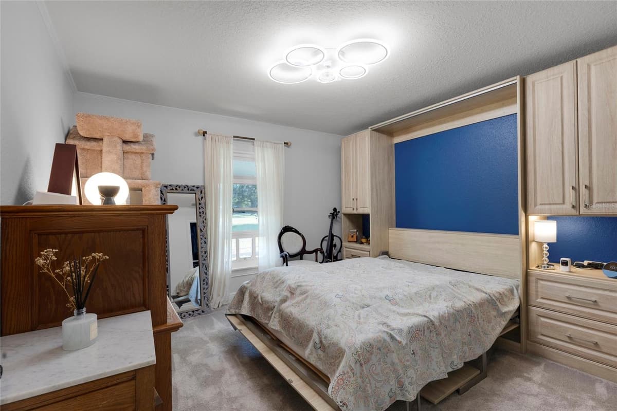 400 CARMAN DRIVE — photo 34 of 43