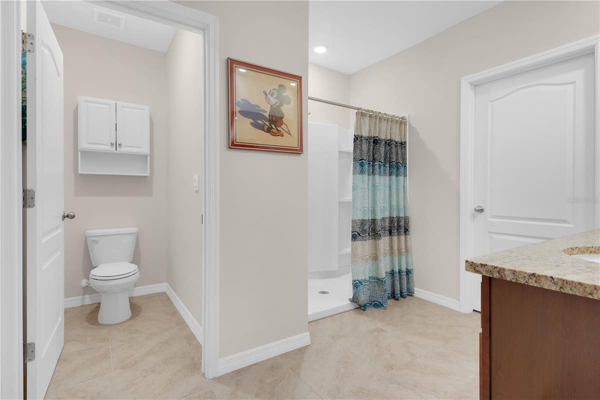 204 INMAN BOULEVARD — photo 20 of 32