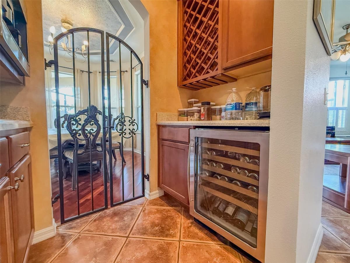 11434 RAPALLO LANE — photo 31 of 97