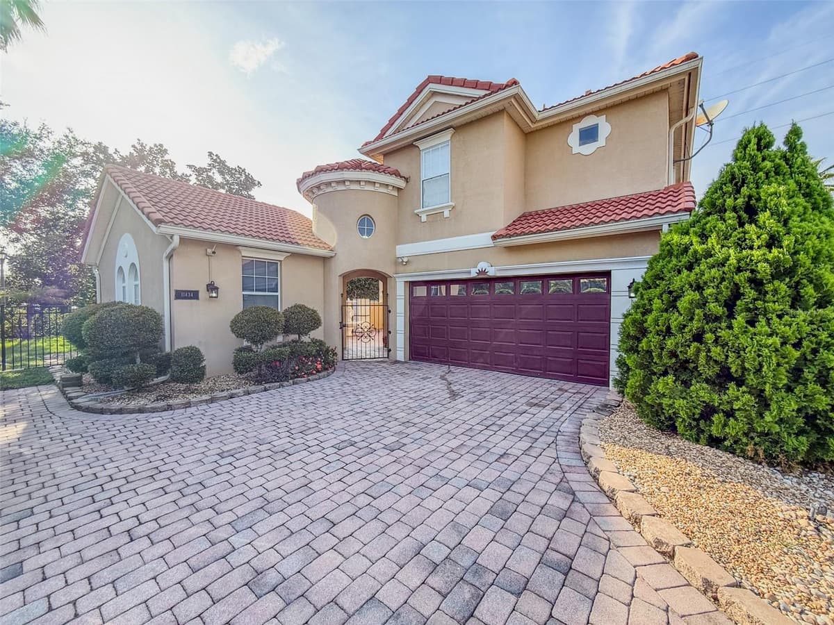 11434 RAPALLO LANE — photo 5 of 97