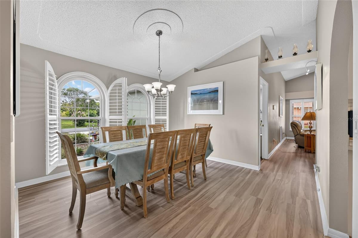 54 HICKORY LOOP — photo 19 of 73