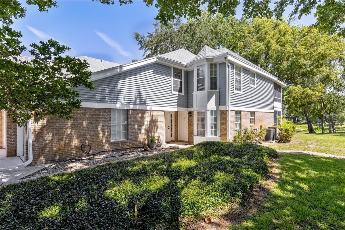 2367 COACH HOUSE BOULEVARD — photo 1 of 31