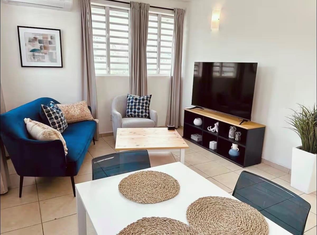 1410 EDUARDO GEORGETTI — photo 15 of 20