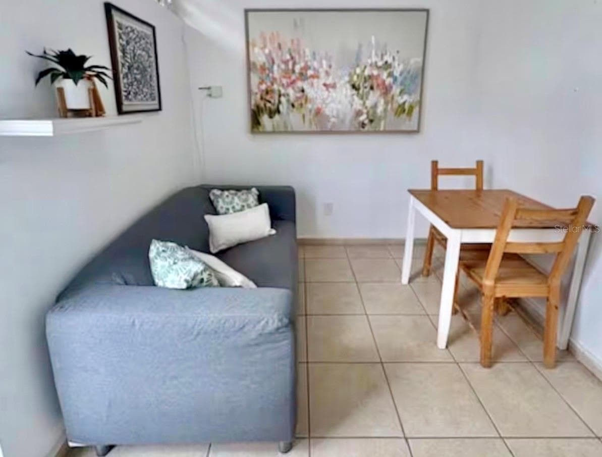 1410 EDUARDO GEORGETTI — photo 19 of 20