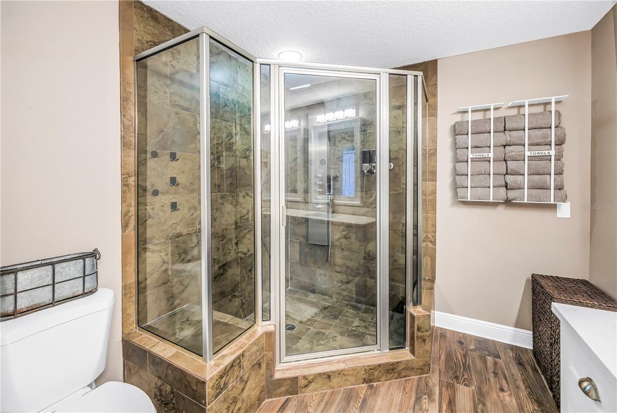 161 BRIGHTWATER DRIVE — photo 20 of 52