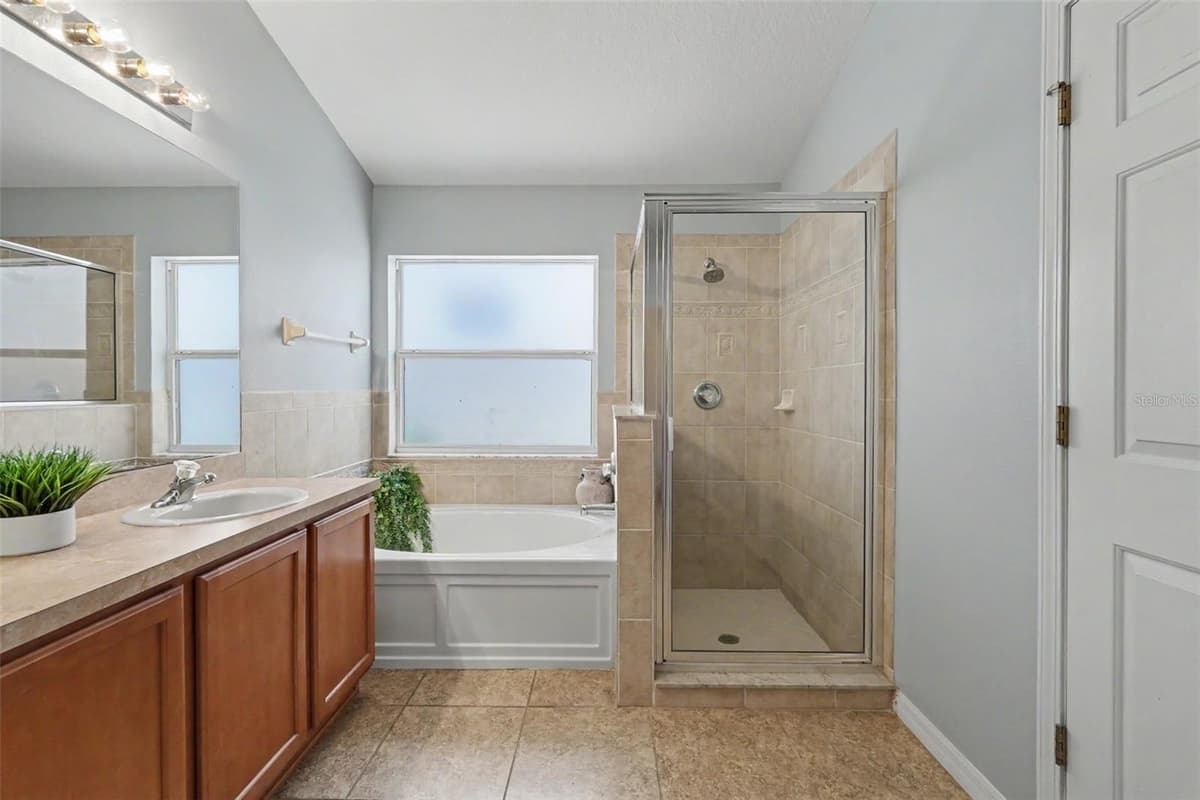 3247 DUNSTABLE DRIVE — photo 33 of 48