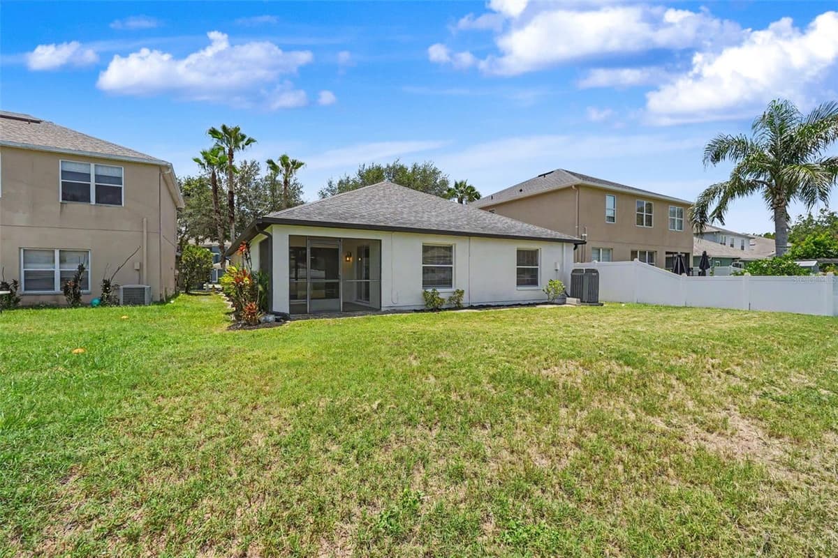 3247 DUNSTABLE DRIVE — photo 38 of 48