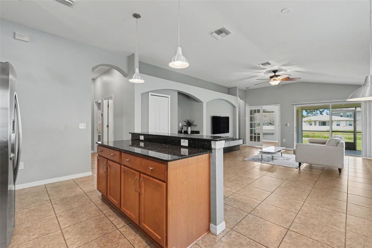 3247 DUNSTABLE DRIVE — photo 11 of 48