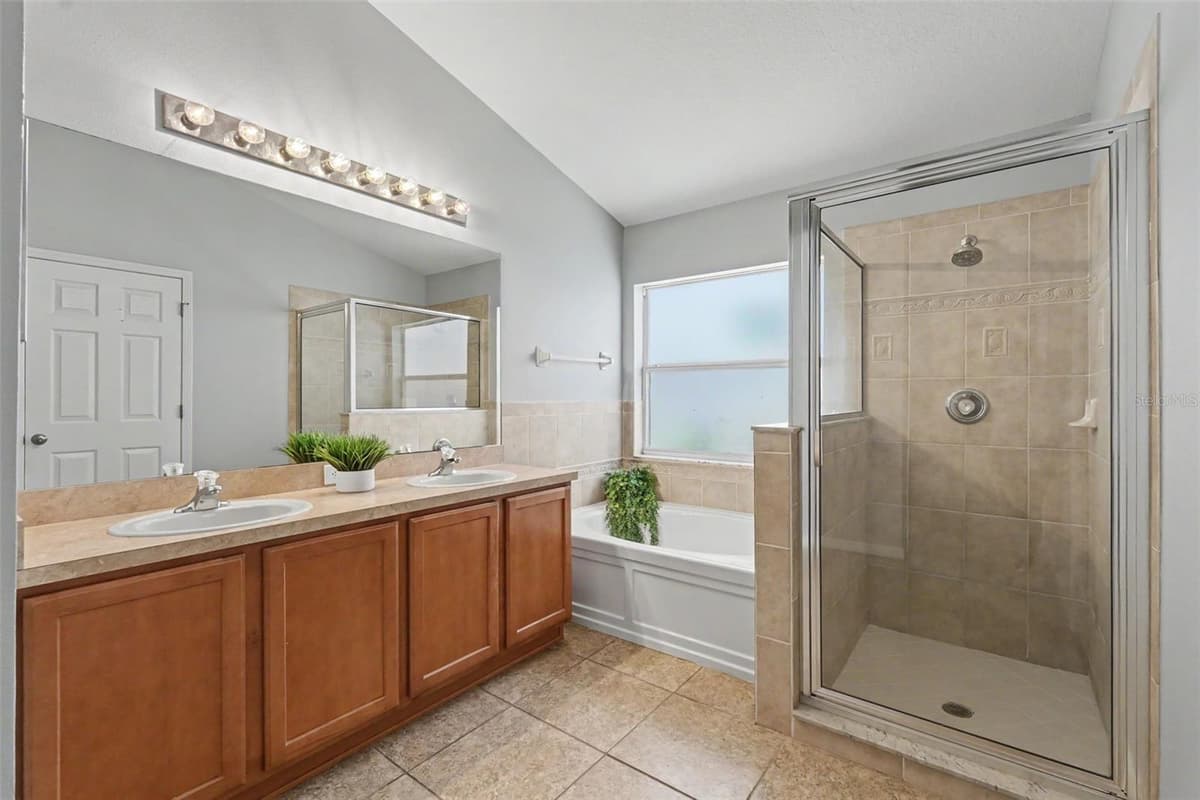 3247 DUNSTABLE DRIVE — photo 32 of 48