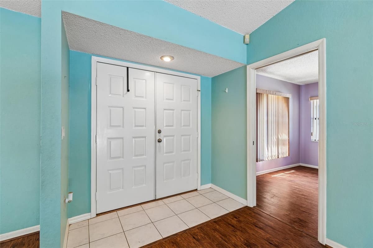 4235 CASTLE AVENUE — photo 10 of 98