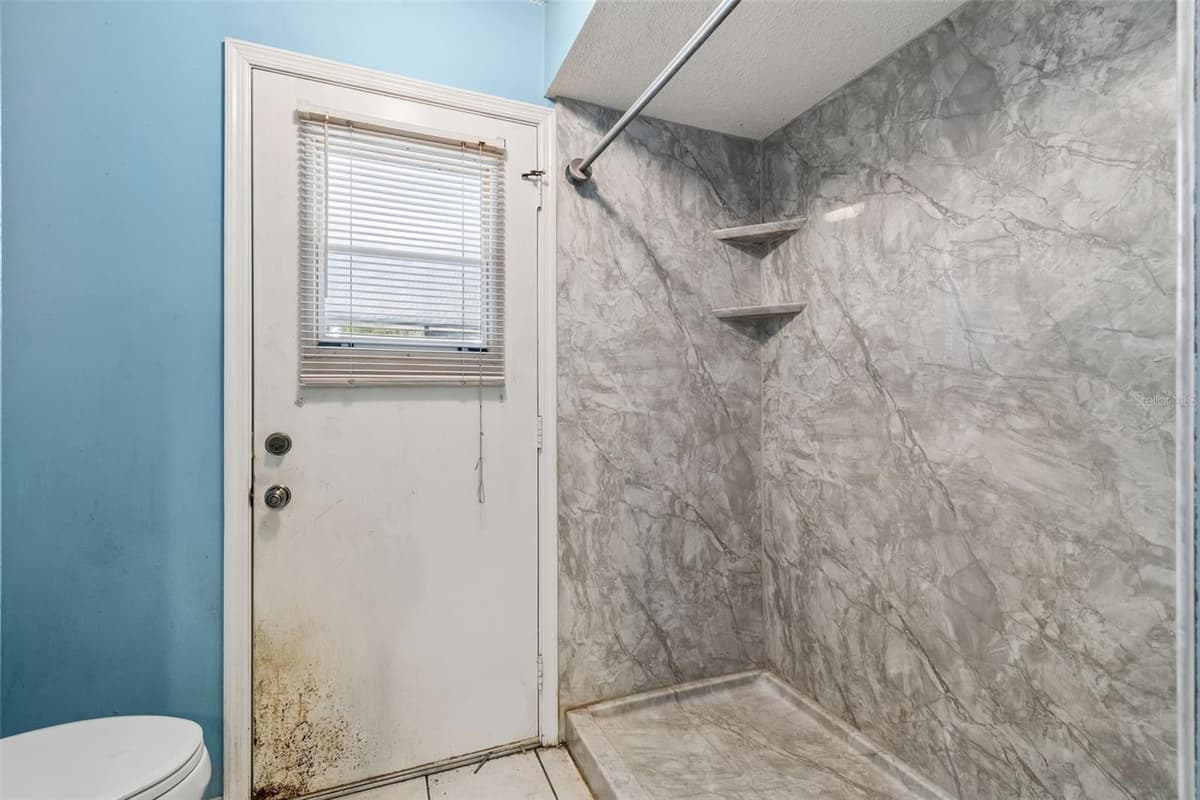 4235 CASTLE AVENUE — photo 48 of 98