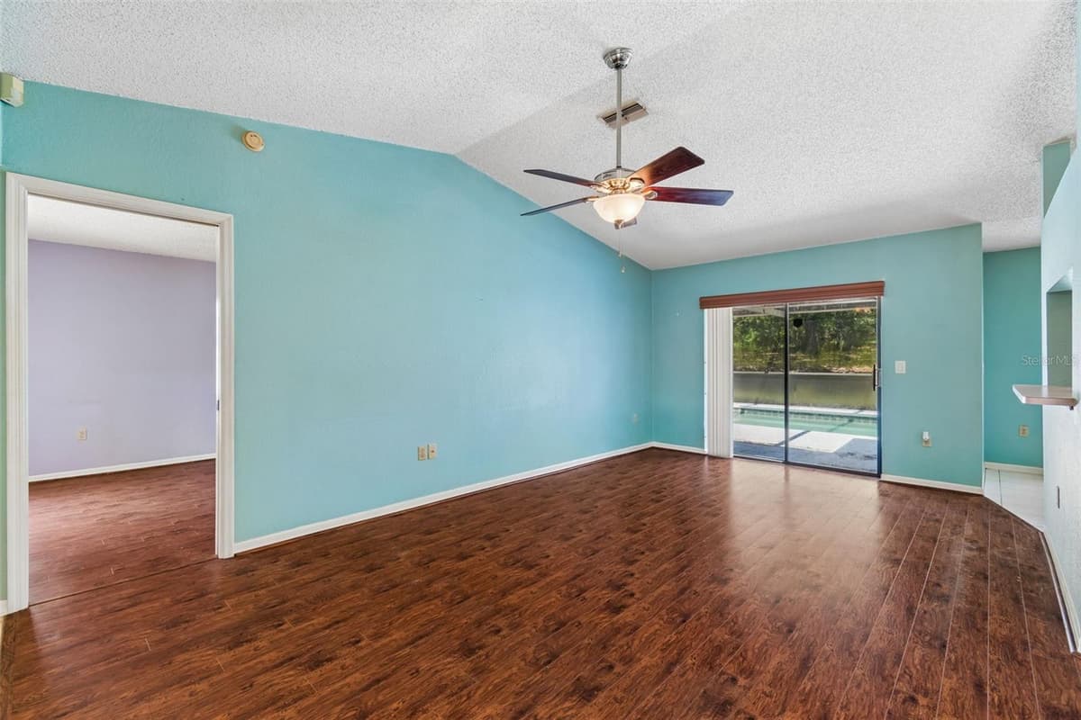 4235 CASTLE AVENUE — photo 12 of 98
