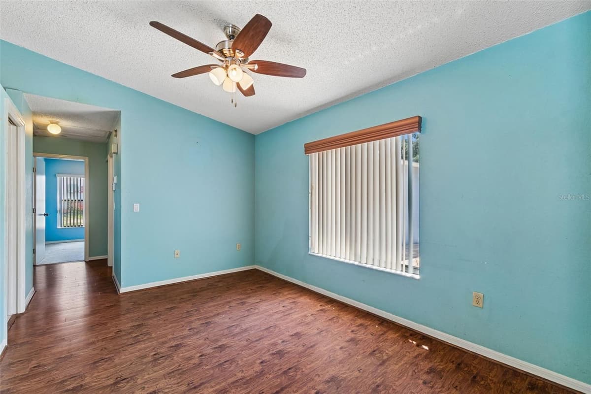 4235 CASTLE AVENUE — photo 16 of 98
