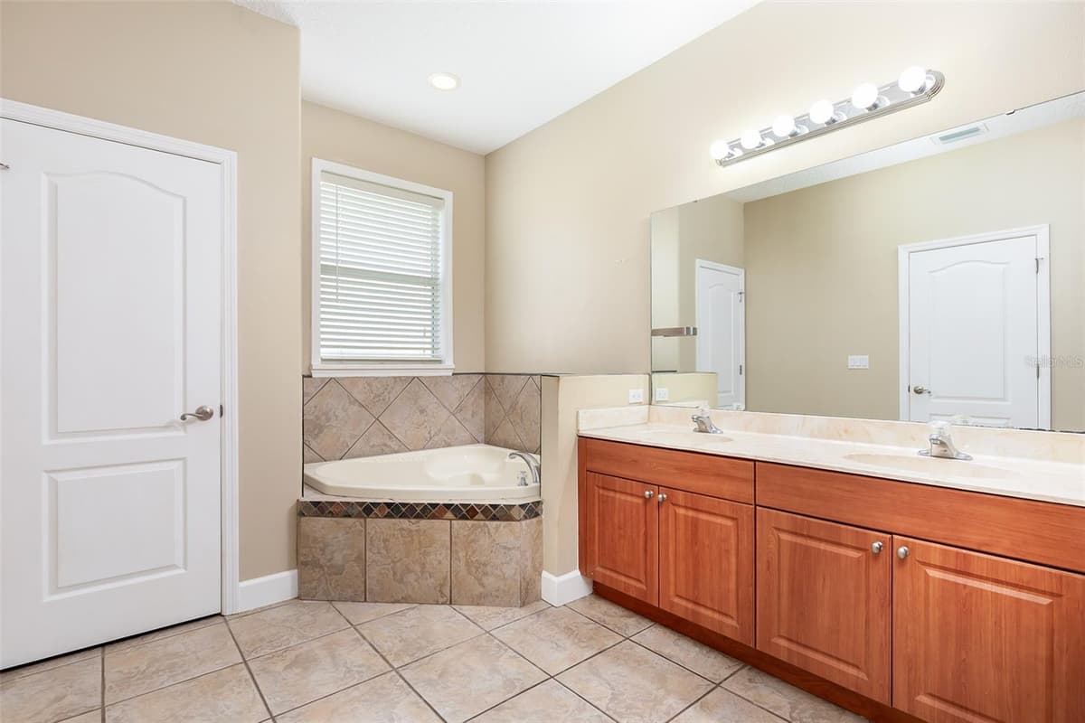 14412 PINECONE ROAD — photo 31 of 63