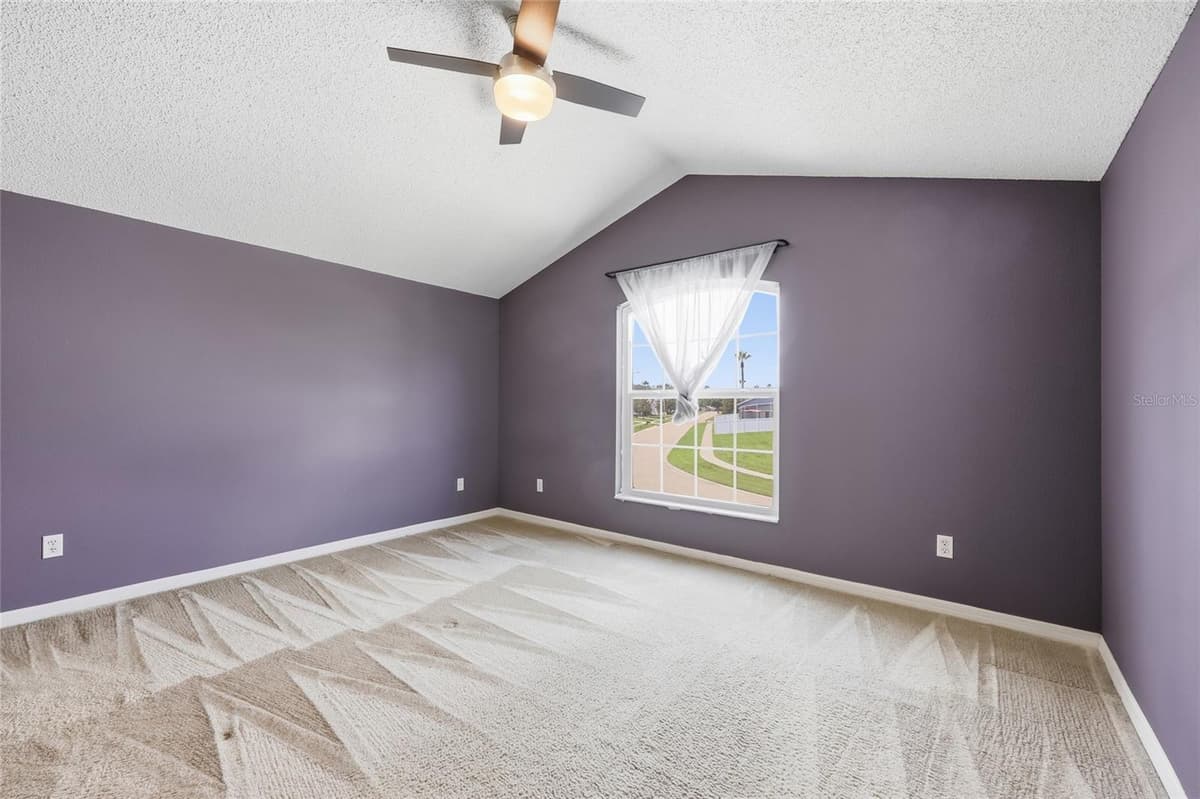 458 BLOOMINGDALE DRIVE — photo 20 of 43