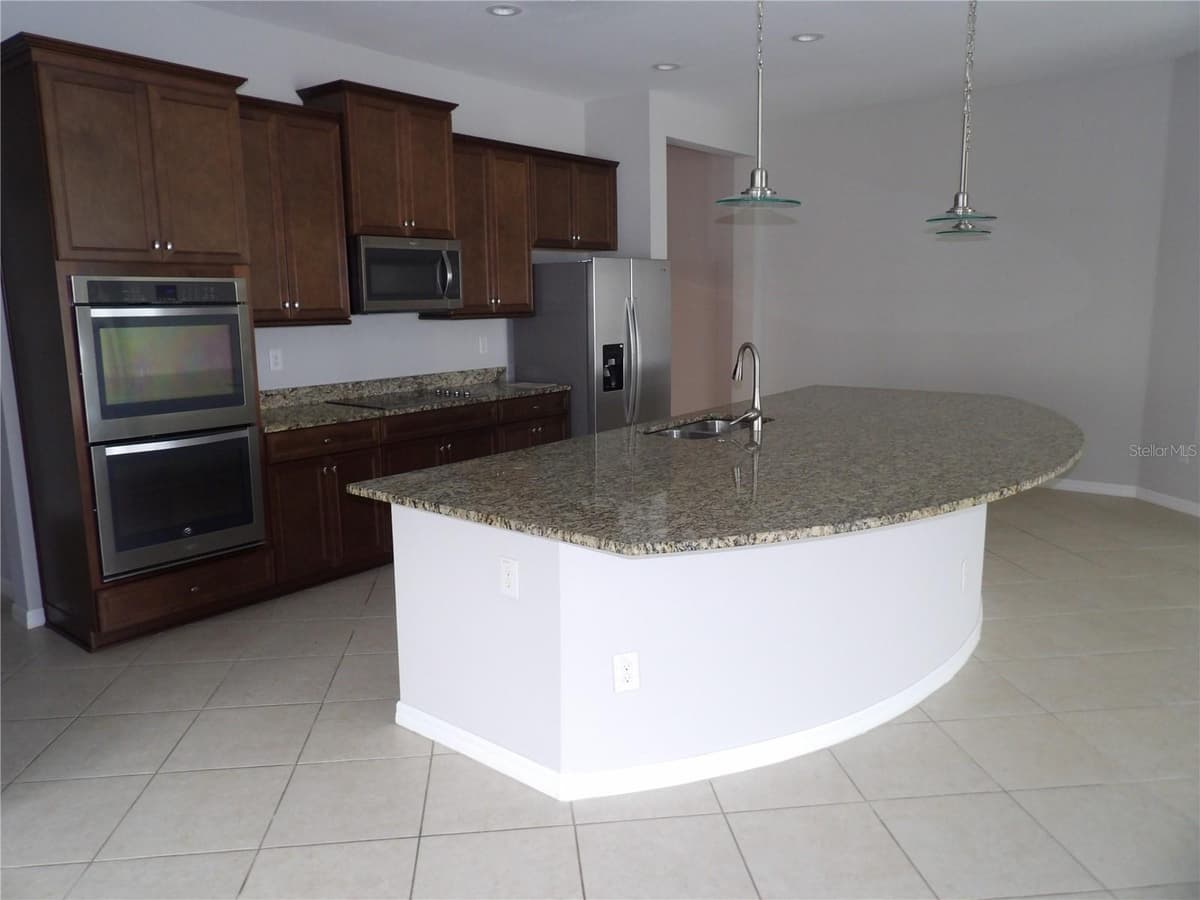 11940 SUNBURST MARBLE ROAD — photo 12 of 20