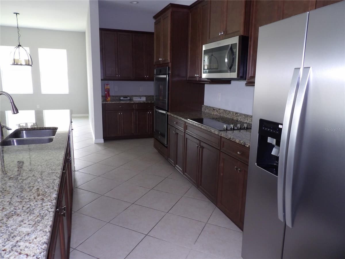 11940 SUNBURST MARBLE ROAD — photo 10 of 20