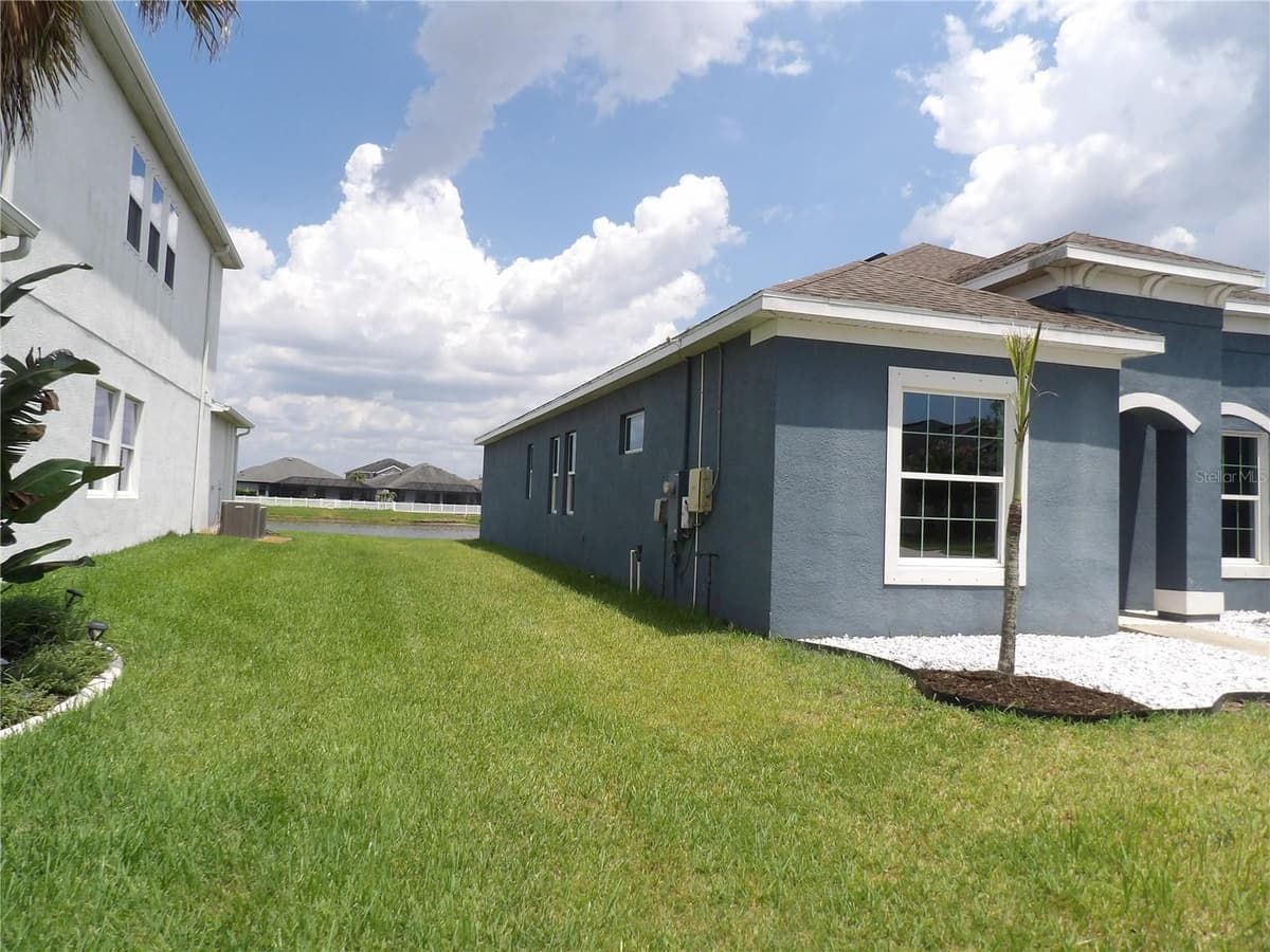 11940 SUNBURST MARBLE ROAD — photo 2 of 20