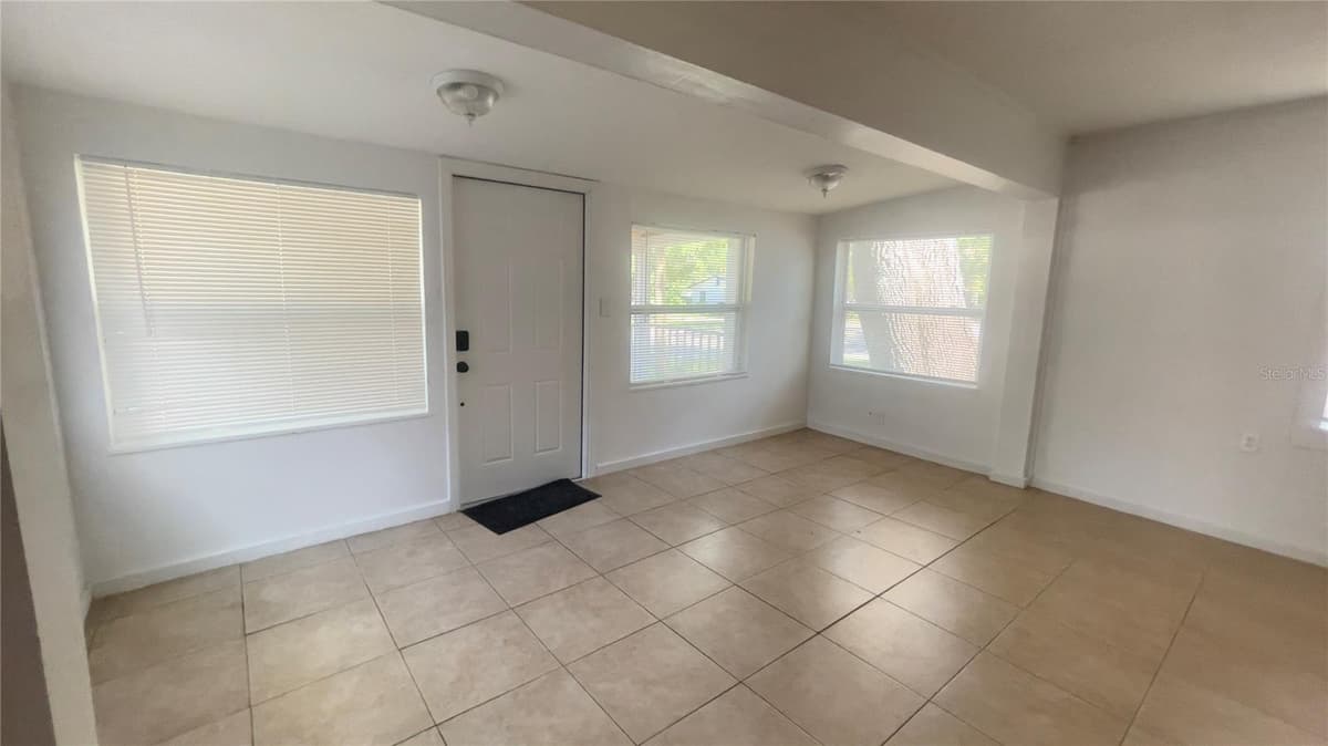 432 15TH STREET — photo 4 of 16