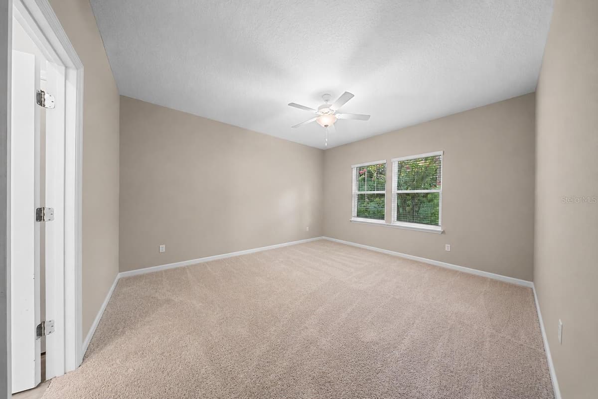 136 MONTSERRAT DRIVE — photo 8 of 17