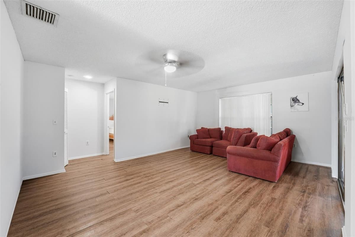 5080 BARRINGTON CIRCLE — photo 20 of 35