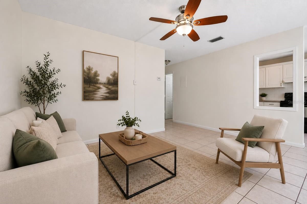 5225 PEACH AVENUE — photo 3 of 25