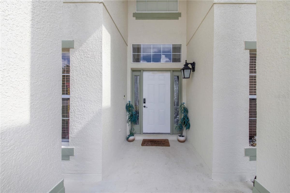 66 HERRING COURT — photo 4 of 46