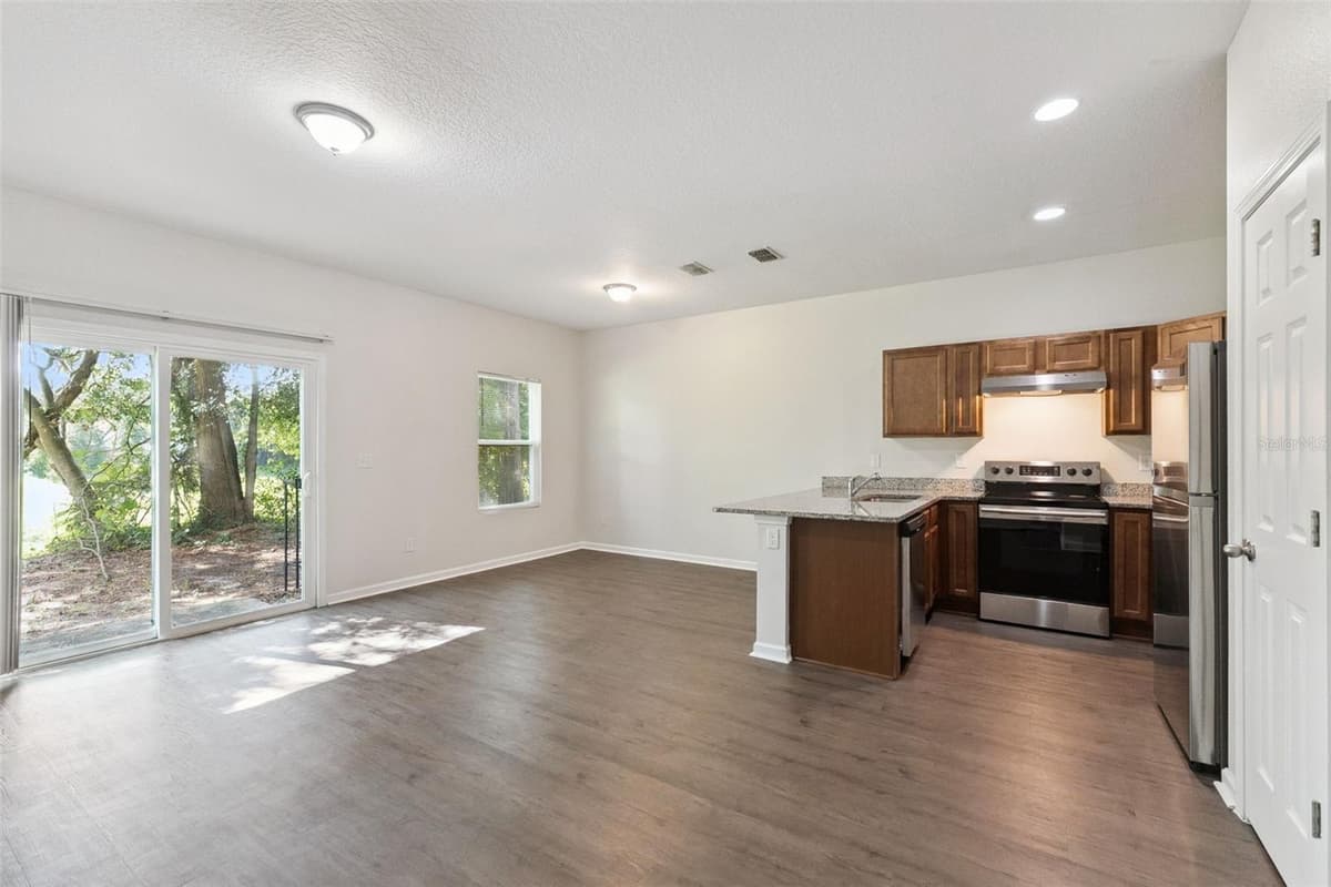 3551 RAIN FOREST DRIVE — photo 6 of 27