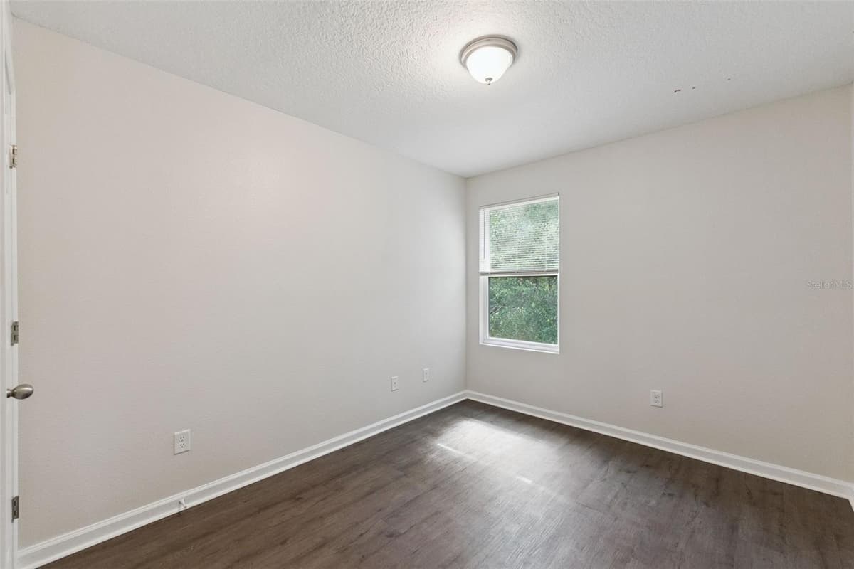3551 RAIN FOREST DRIVE — photo 22 of 27