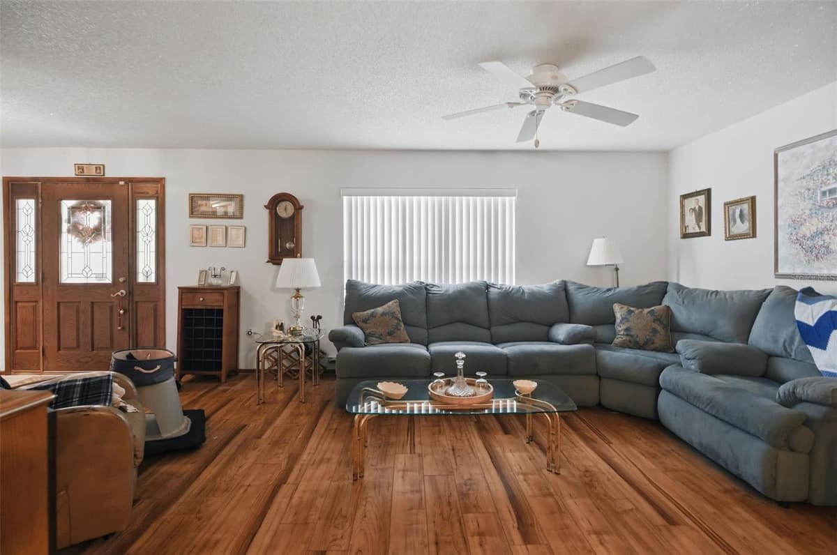 11333 SILVERWOOD COURT — photo 6 of 38