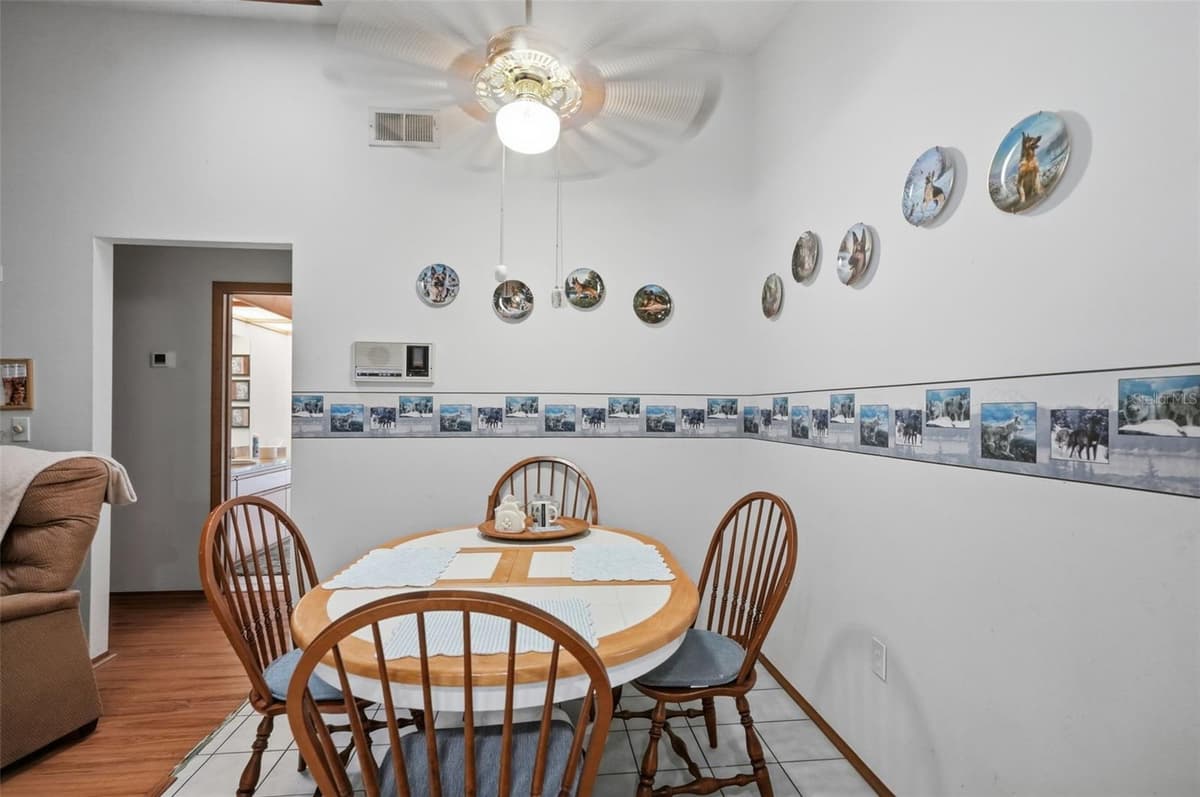 11333 SILVERWOOD COURT — photo 13 of 38