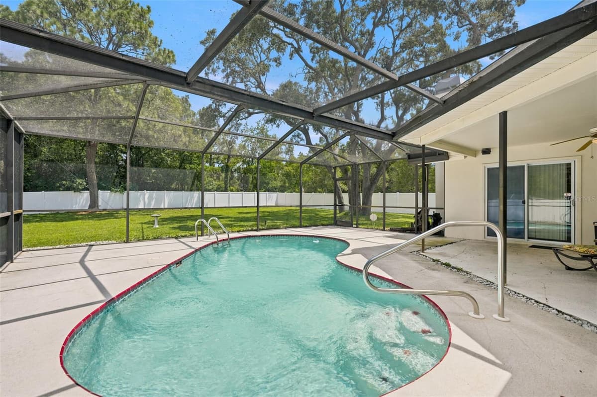 11333 SILVERWOOD COURT — photo 31 of 38